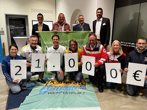Reinerlös der Catering-Einnahmen beim 5. Volkacher Kabarett Sommer 2024: 21.000 Euro für sieben Volkacher Vereine, fünf weitere Jahre gesichert