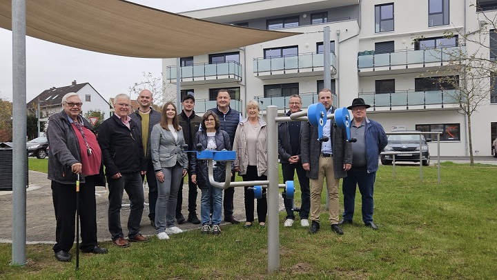 Attraktion und Treffpunkt für jung und alt: Ein neues Outdoor-Fitnessstudio in Schonungen