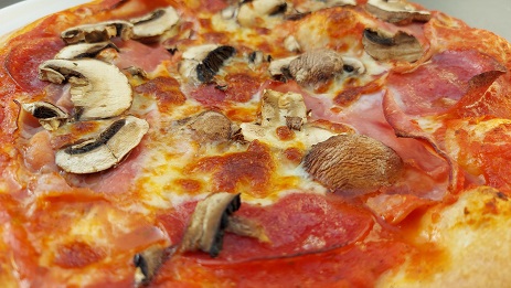 Fahr mal hin und kehr mal ein: Die Pizzeria bei den Sportfreunden Cicciobello