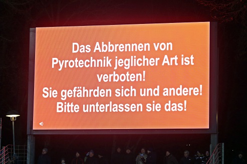 Gefährliche Körperverletzung: 16-Jähriger schlug gleich zum Jahresstart in Sachen Pyrotechnik über die Stränge