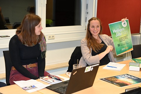 Hoffend unterwegs im Heiligen Jahr: Wandern, Bibellesen und Wallfahrten nach Rom und Südtirol