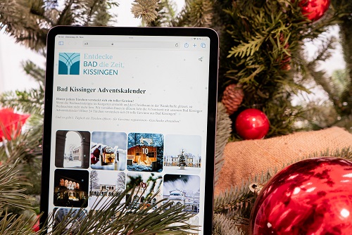 Neues aus Bad Kissingen: Türchen öffnen beim Online-Adventskalender und die beliebte Sammelreihe der Weihnachtskugeln