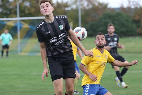 Zwei Mal 3:0 der Top-Teams: So spielte die Kreisliga Schweinfurt am Samstag