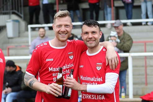 Erfolgreiche Zusammenarbeit wird fortgesetzt: Der FC Gerolzhofen verlängert mit Trainer Dominik Schmitt