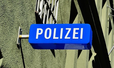 Nur ein gewissenloser Schuft klaut einer 84-Jährigen beim Einkauf die Geldbörse