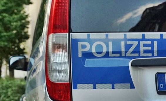 Wer hat die Brücke zwischen Gerolzhofen und Frankenwinheim angefahren und ist geflüchtet?