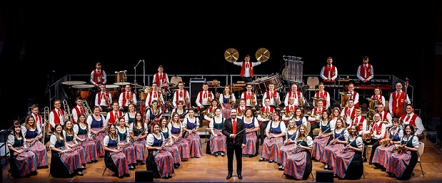 Traditionelle Jahreskonzerte der Volkacher Orchester am 3. Adventswochenende in der Mainschleifenhalle