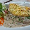 Fahr mal hin und kehr mal ein: Gulasch und Pilzomlette in der Oberen Schweizerhütte nahe der Rodelbahn
