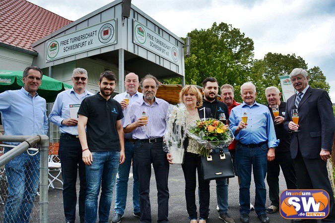„Er hinterlässt eine große Lücke!“: Nicht nur die FTS trauert um Wirt Dimitrios Papadimitriou