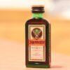 Dank Jägermeister betrunken auf der Arbeit und anschließender Widerstand: Da freut sich bestimmt der Chef
