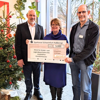 Firma Max Lamb spendet 5.000 € an die Klinik für Kinder- und Jugendpsychiatrie des Leopoldina-Krankenhauses