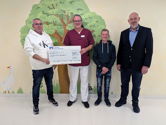 Liebgewonnene Tradition: Die Firma Pfister spendet erneut an die Kinderklinik des Leopoldina