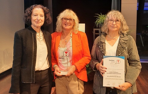 „Laienhelferinnen Werneck“ des SkF Schweinfurt erhalten den ersten Preis beim Förderpreis „Zeichen setzen“