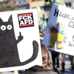 Versammlungsgeschehen im Aschaffenburger Schöntal: Polizei spricht vom „Gegenprotest“ bei der „Gedenkveranstaltung einer politischen Partei“