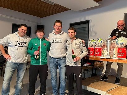 Hallenturniere beim TSV 07 Bergrheinfeld: Schwebenried und die Glashoch Rangers Scotch grüßen als Sieger