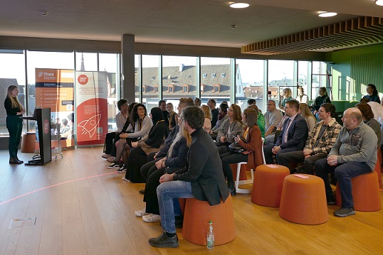 Brückenstudium an der THWS: Vielfältige und ideenreiche Projekte unter dem Motto „Bau auf, was dich aufbaut!“