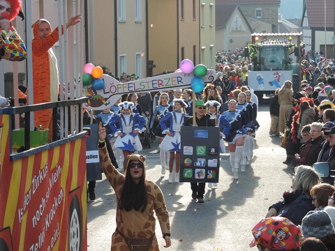 Jetzt noch anmelden: Schonunger Großgemeinde-Faschingsumzug verspricht wieder allerhand Kamelle und Gaudi