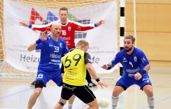 Beim heiß erkämpfte Heimsieg gegen Großlangheim überragte Rückkehrer Dominik Schmitt