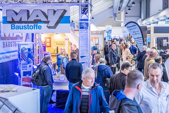 Erfolgreiche 22. Immobilienmesse Franken in der Bamberger brose Arena mit Rekordbesuch