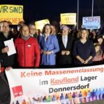 Den Kahlschlag in Donnersdorf verhindern: Protestaktion der Kaufland-Crew vor dem Neujahrsempfang der CSU und JU – VIELE FOTOS!
