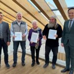 Der Landkreis Schweinfurt ehrt: Verdiente Naturschützer erhalten staatliche Auszeichnung