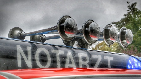 86 Jahre alte Radfahrerin verletzt sich schwer, 30-Jähriger radelt mit 2,28 Promille