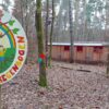 Tische und Bänke aus Waldkindergarten entwendet und beschädigungsfrei wieder zurück gebracht: Wer macht denn sowas?