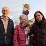 „Wir sind lahm gelegt“: Horst Selsam muss mit 87 Jahren weiter Autofahren, weil plötzlich der Bus in Schonungen weg ist