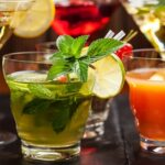 Genuss ohne Alkohol: Kommunale Jugendarbeit bietet kostenloses Cocktail-Seminar an