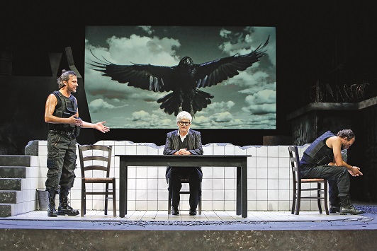 ETA Hoffmann Theater zeigt ein letztes Mal „Anthropolis“ von Roland Schimmelpfennig