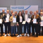 Ehrung verdienter Mitarbeiter*innen im Rahmen der Mitarbeitertagung 2025 des Bayerischen Fußball-Verbandes