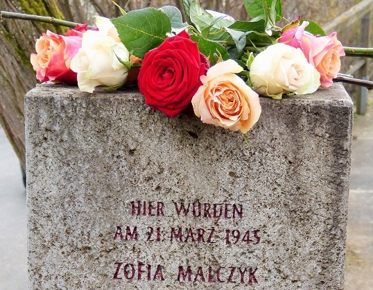 Erinnerung an Zofia Malczyk: Eine Gedenkveranstaltung der Initiative gegen das Vergessen und des Bayernkollegs Schweinfurt