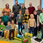 Erlös aus Christbaumversteigerung: Die Greßthaler „Steebeisser“ übergeben Sachspenden an zwei örtliche Einrichtungen