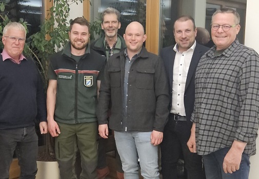 Erfolgreiches Forstwirtschaftsjahr in Schonungen, wo die Nachhaltigkeit im Fokus steht