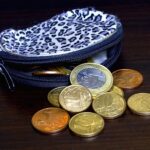 Zwei entwendete Geldbörsen: 75-Jährige wird beklaut, vergessliche 83-Jährige kommt zu spät zurück