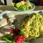 Essen wie Gott in Franken: Ein Rumpsteak und die Lendchen im Hirschkopf in Reichmannshausen