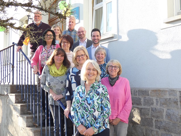 30 Jahre KÖB Weyer im Rathaus: Ehrenamtliches Büchereiteam meistert die gesellschaftlichen Herausforderungen