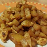 Bleib´ daheim und ess´ zuhaus´: Putengeschnetzeltes mit Kartoffelwürfeln und Kohlrabi