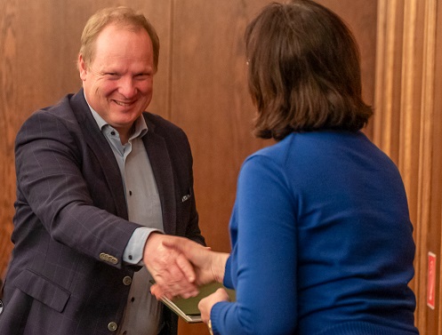 Schmökern in Frontberichten aus dem Stadtarchiv: Leseabend „Briefe aus dem 1870/71er Krieg“