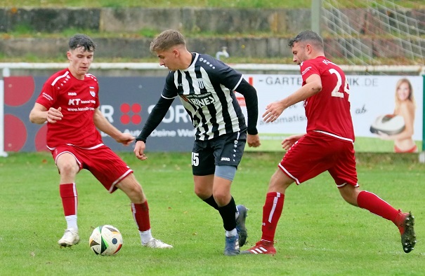 Die drei Bezirksliga-Heimsiege des Samstags: Das Sander 4:3 hört sich spannender an als es war