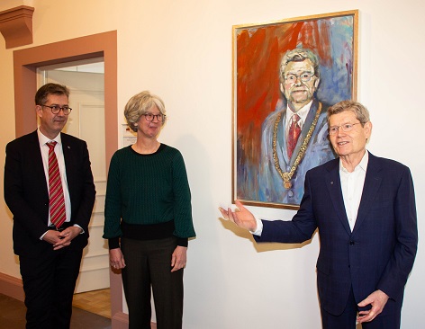 Georg Rosenthal: Sein Porträt hängt nun in der Oberbürgermeister-Galerie im Würzburger Rathaus