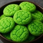 Das Rezept der Woche: Frühlings-Plätzchen aus Eukalyptus-Knoblauch und Waldmeister-Minze