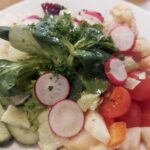 Zwiebeln, Kohlrabi, Salat: Scheinbar vegan lebender Unbekannter entwendet Weidezaungerät und Gemüse