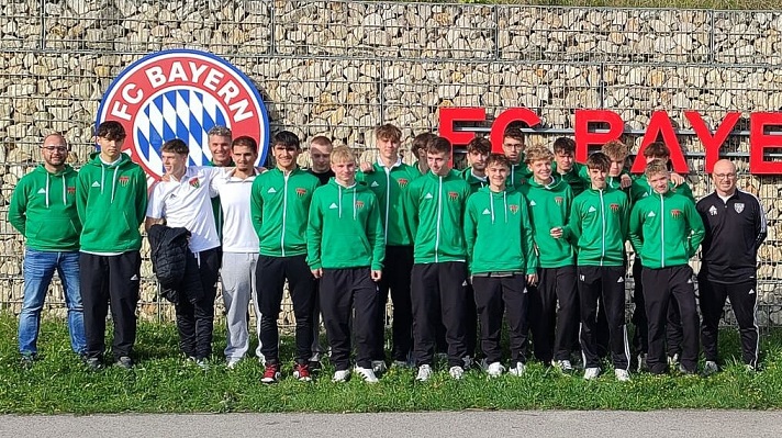 Der Nachwuchs der Schnüdel verliert, die Bayern waren eine Nummer zu groß, die U19 vor Aue