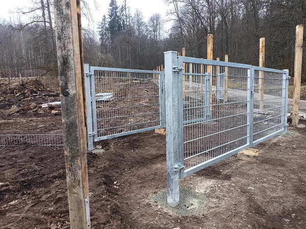 Neuer ASP-konformer Zaun im Wildpark Klaushof fürs Wildschwein-Gehege