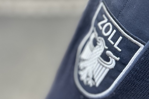 Schwarzarbeit zwischen Bartrasur und Nagelpflege – Regionale Sonderprüfung des Schweinfurter Zolls im Friseur- und Kosmetikgewerbe