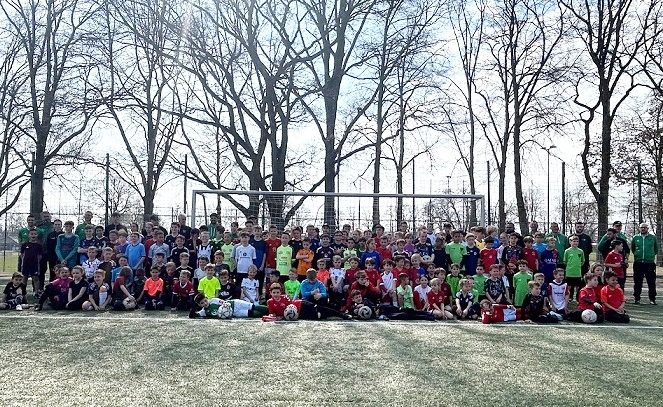 Über junge FußballerInnen waren beim Talenttag des 1. FC Scheinfurt 05 zu Gast