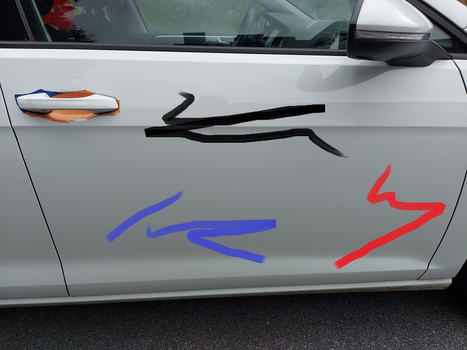 Wer hat in Arnstein einen Pkw mit Farbe beschmiert und verkratzt?