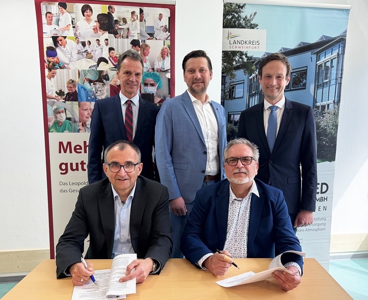 Leopoldina-Krankenhaus und Geomed-Kreisklinik erweitern ihre Zusammenarbeit