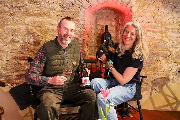 Im Weingut Ilmbacher Hof ist alles „Fröhlich“ – und die Musik meist „Vinyl only“